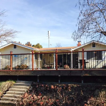 Clearlake Charmer